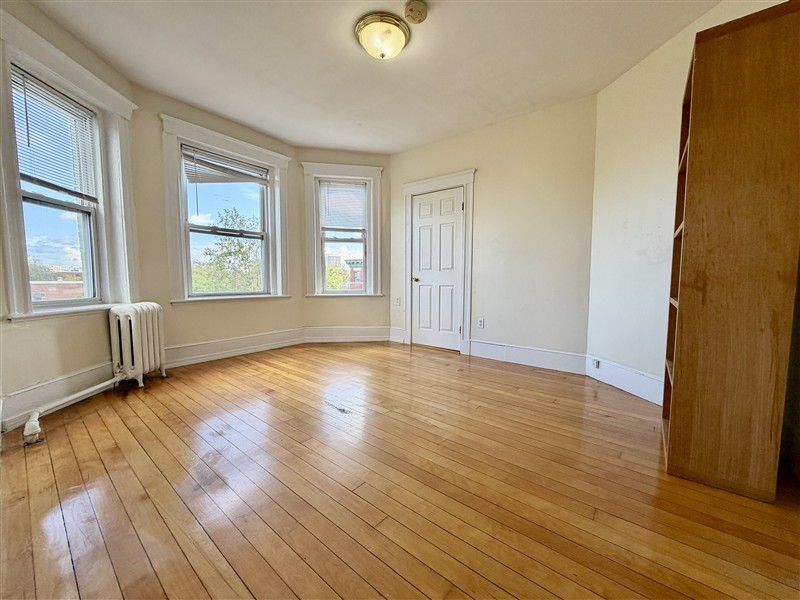 apartment picture