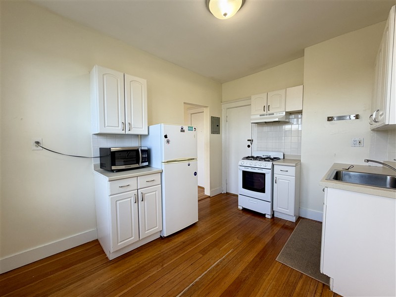 apartment picture