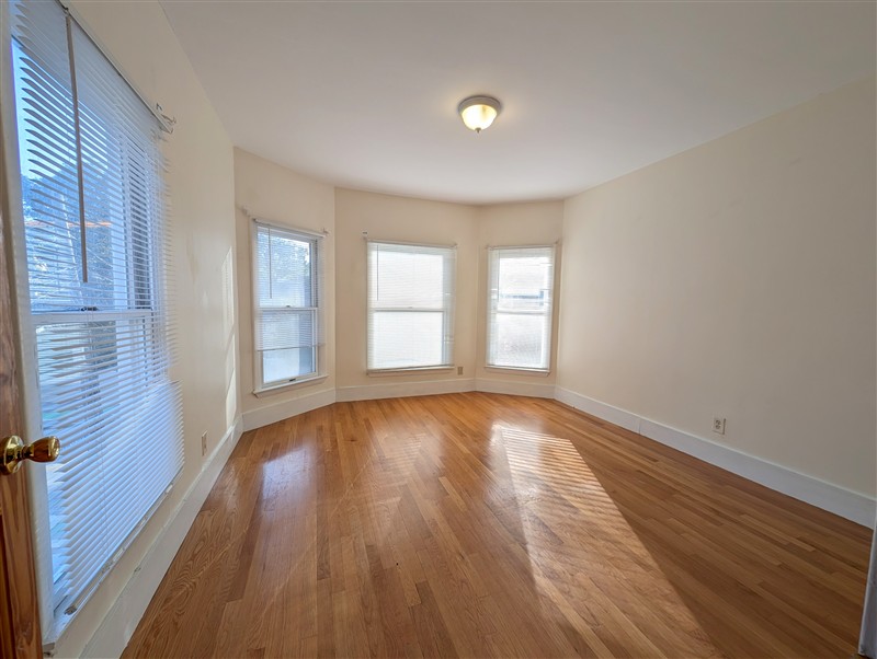 apartment picture