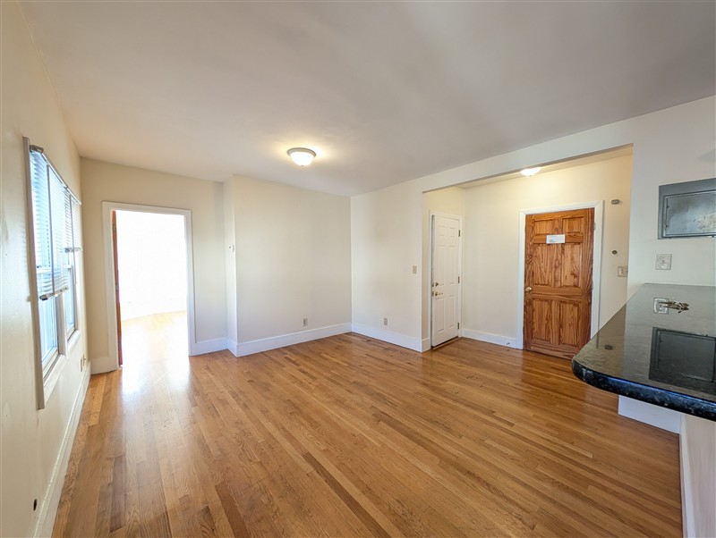 apartment picture