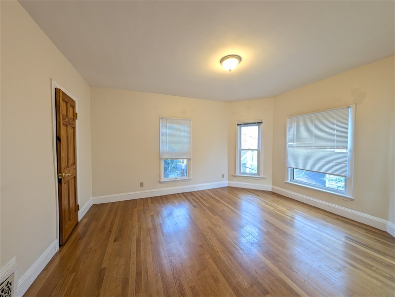 apartment picture