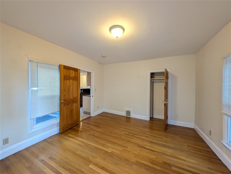 apartment picture