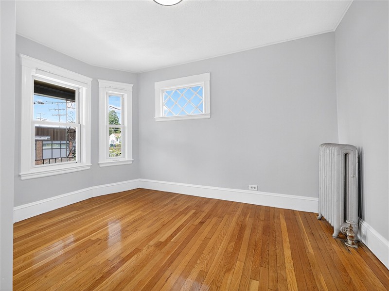 apartment picture