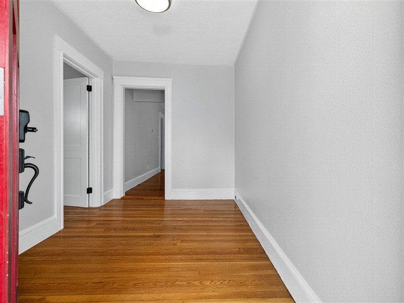 apartment picture