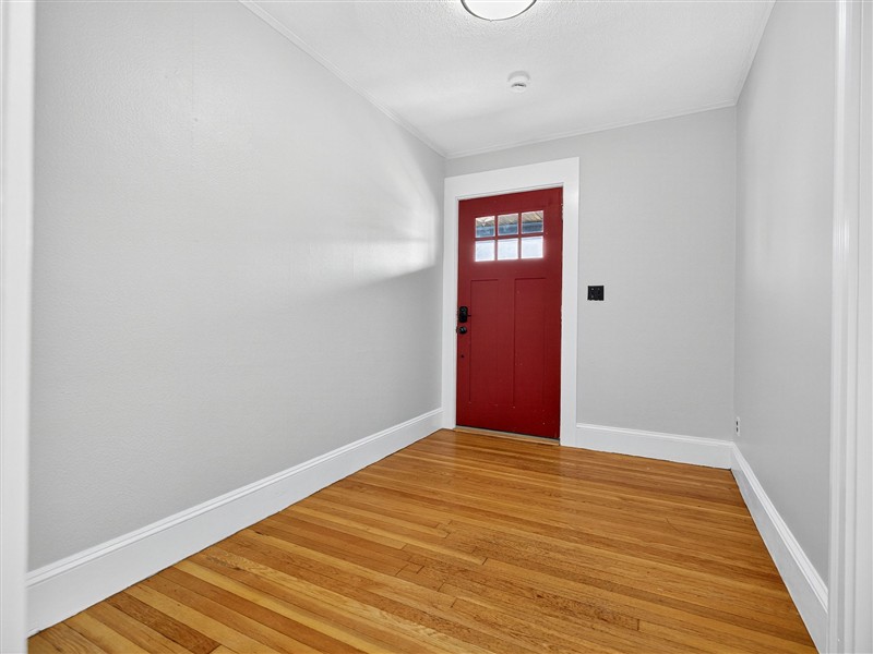 apartment picture