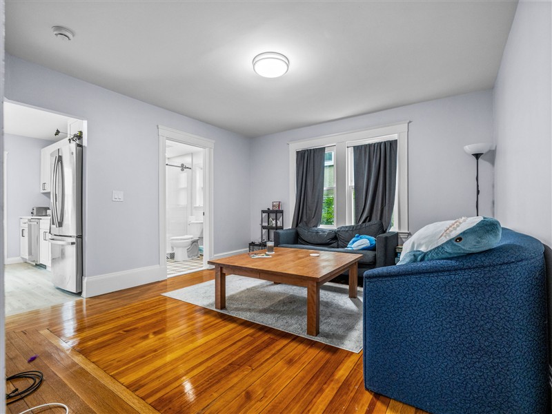 apartment picture