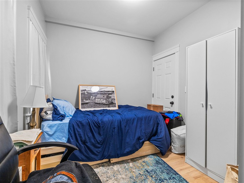apartment picture