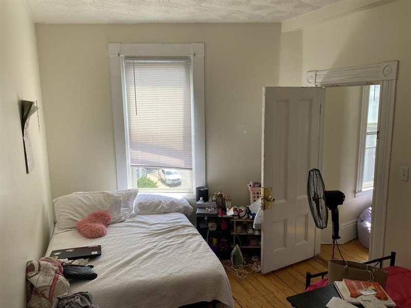 apartment picture
