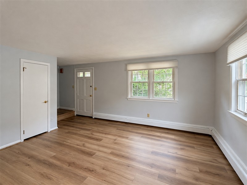 apartment picture