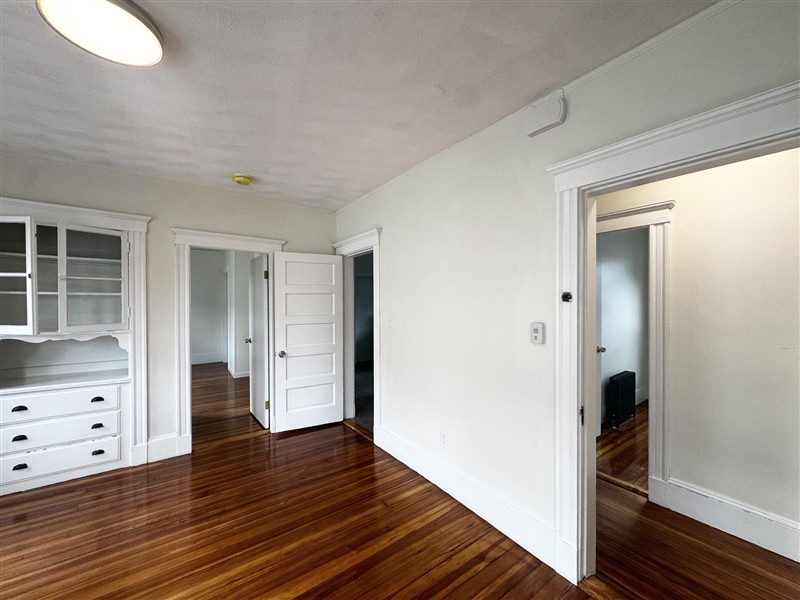 apartment picture