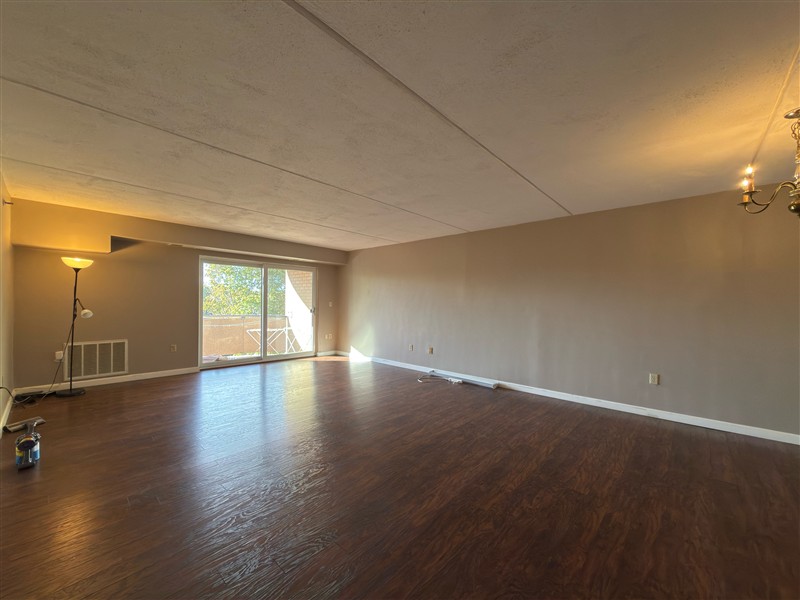 apartment picture