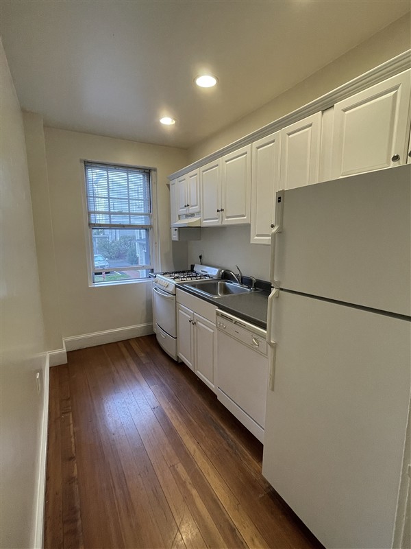 apartment picture