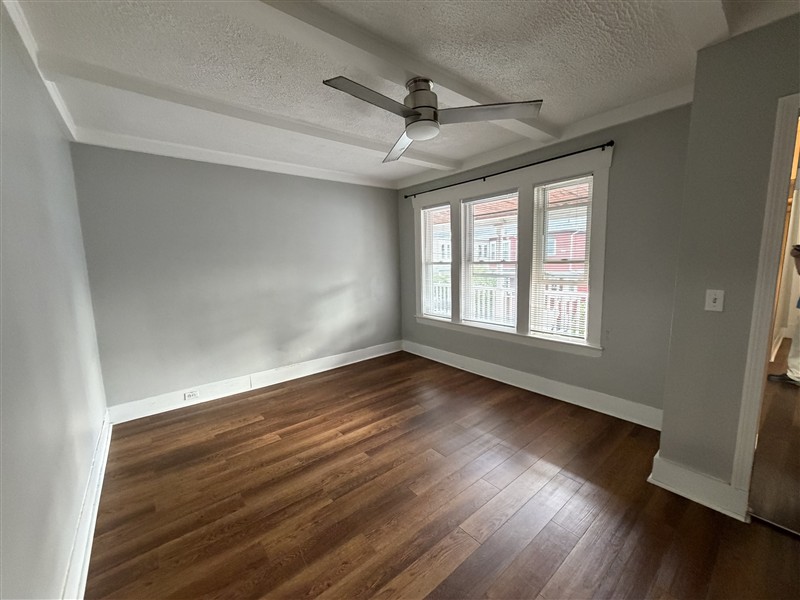 apartment picture