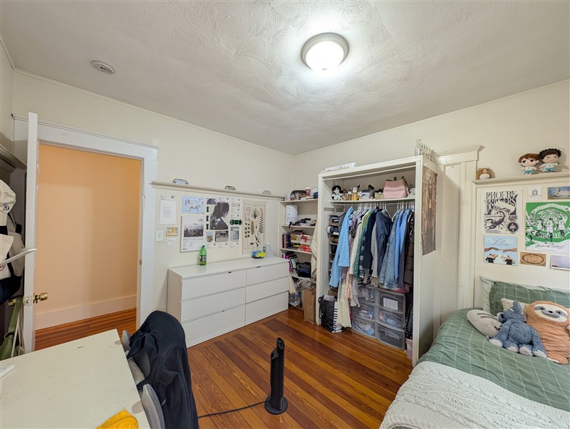 apartment picture