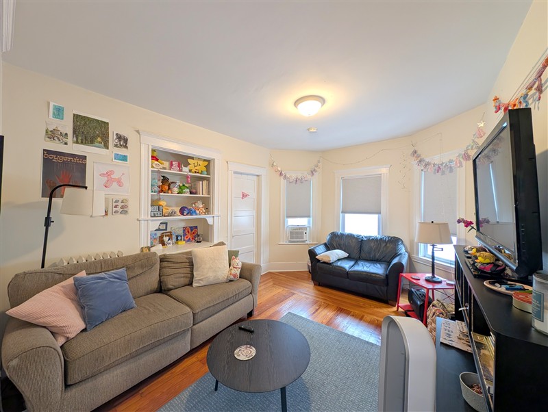 apartment picture
