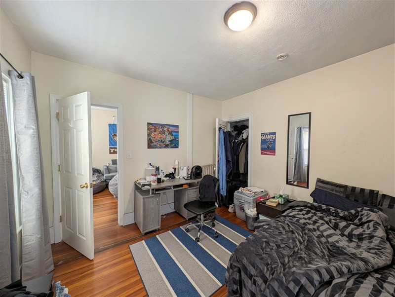 apartment picture