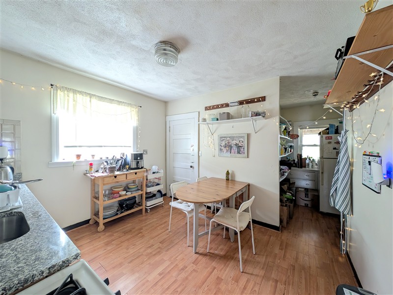 apartment picture