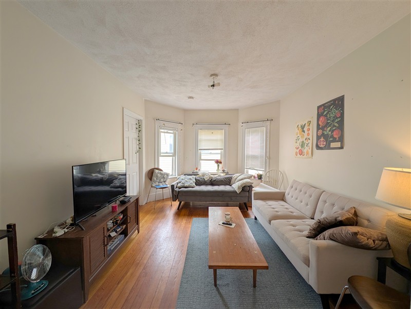 apartment picture