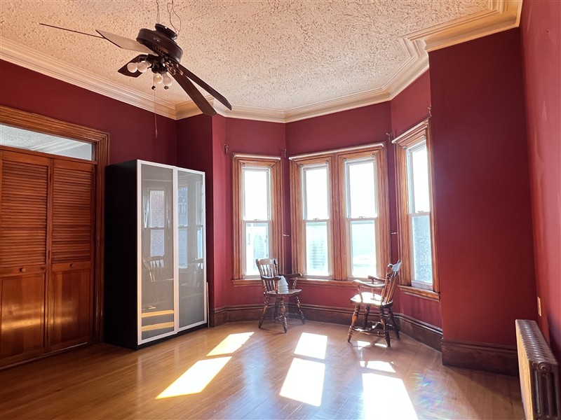 apartment picture