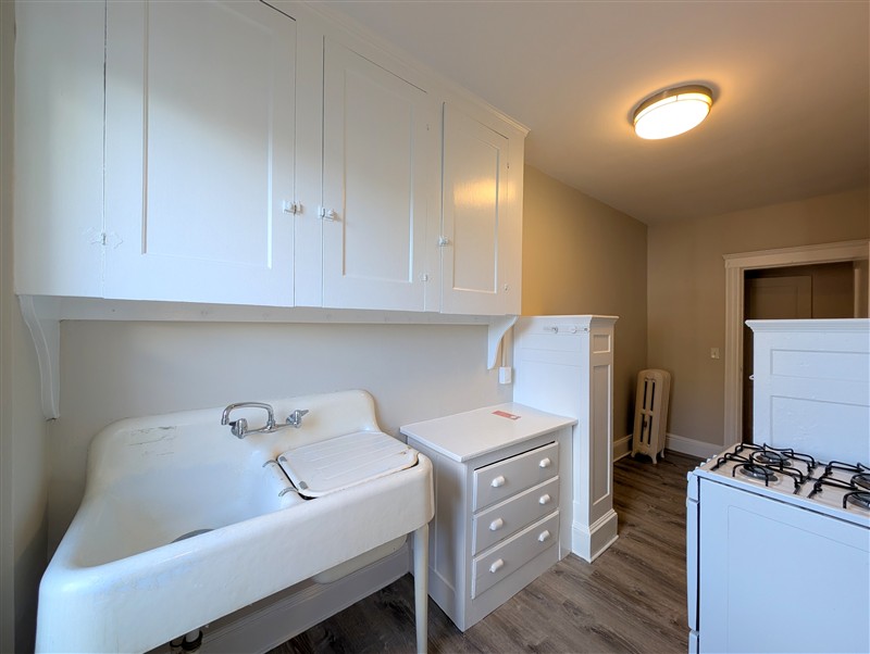 apartment picture