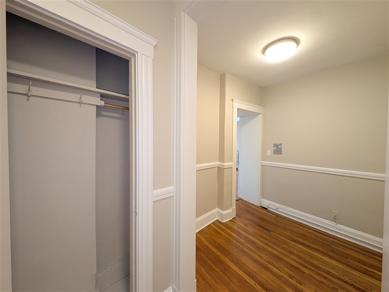 apartment picture