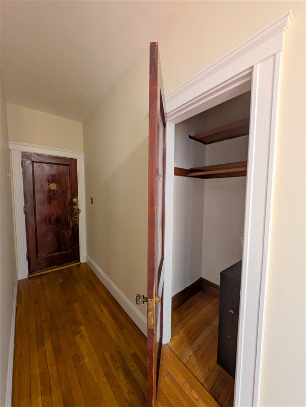 apartment picture