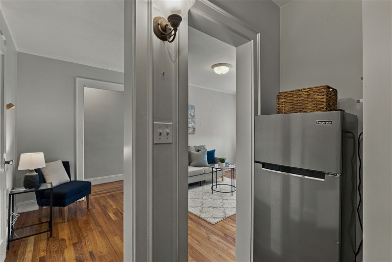 apartment picture