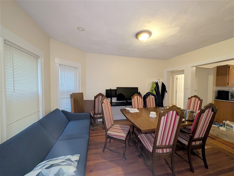 apartment picture