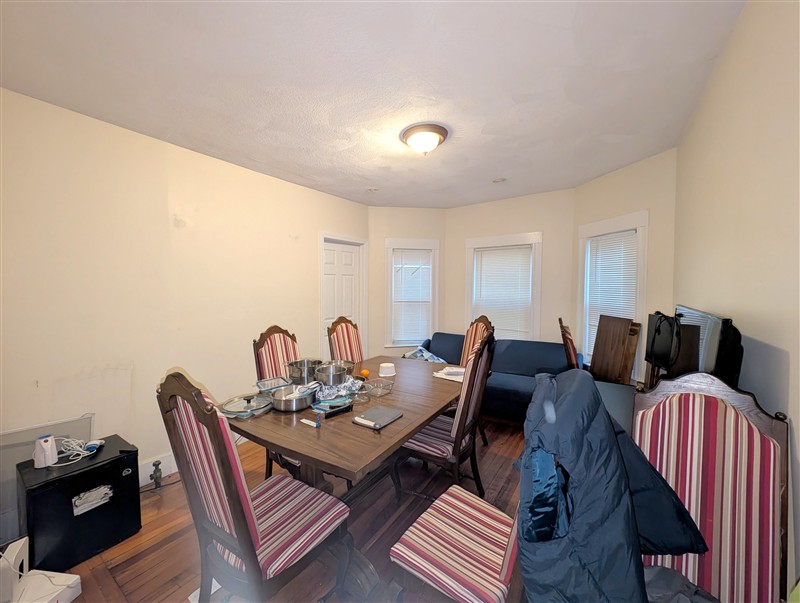 apartment picture