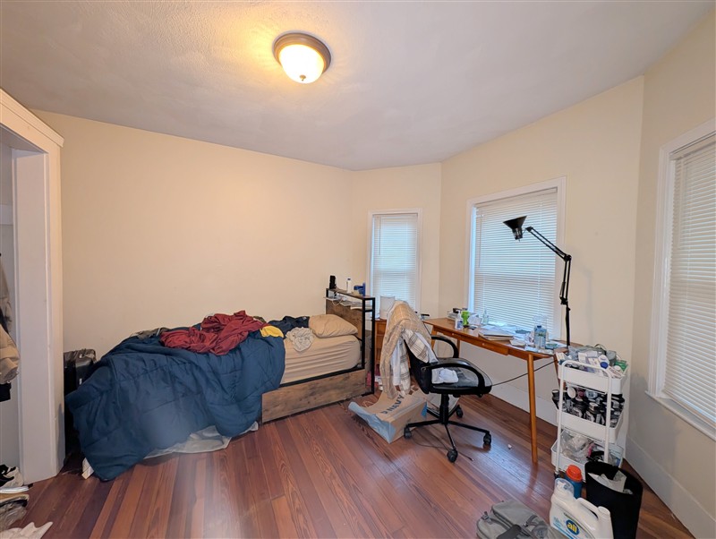 apartment picture