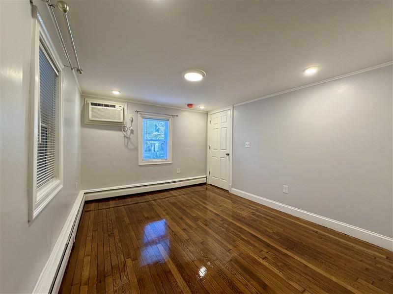 apartment picture