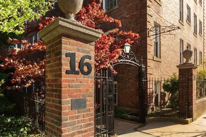 apartment picture