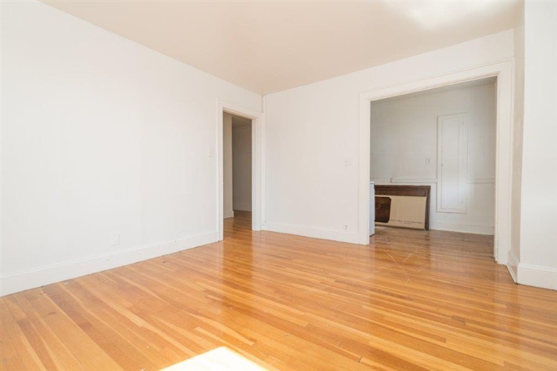 apartment picture