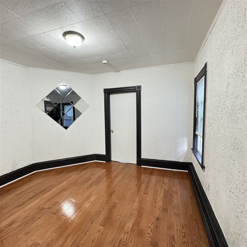 apartment picture