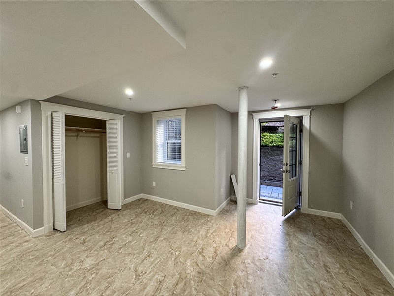 apartment picture