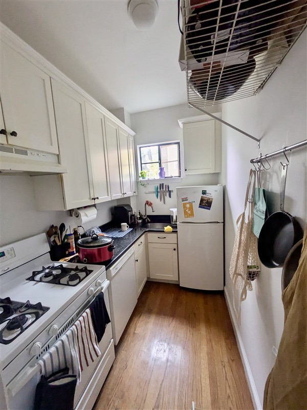 apartment picture