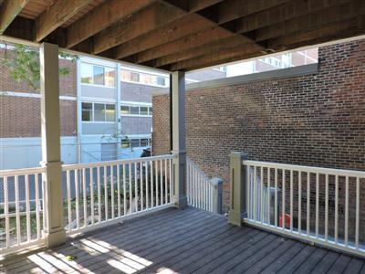 470 Green St, Riverside