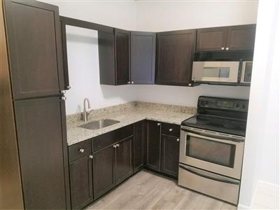 4 Webster Ave, Ward Two