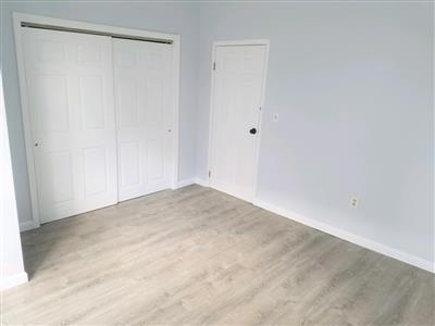 4 Webster Ave, Ward Two