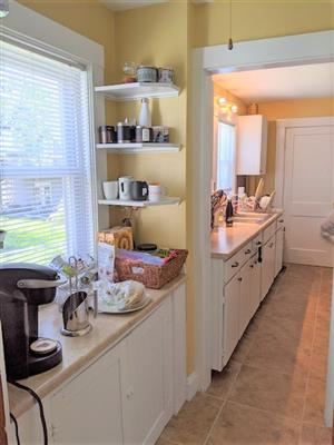 67 Sharon St, West Medford