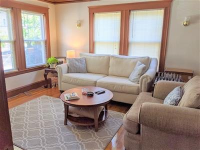 67 Sharon St, West Medford