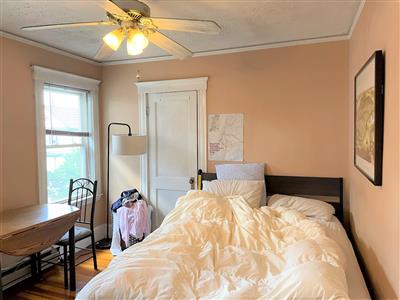 16 Hamilton St, West Somerville