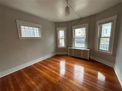 45 Moreland St, Winter Hill