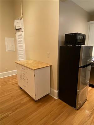 888 Massachusetts Ave, Riverside