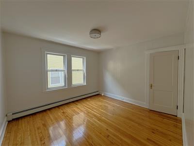 77 Fairfax St, West Somerville