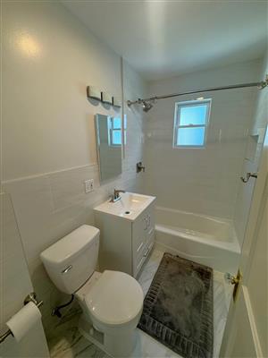 77 Fairfax St, West Somerville