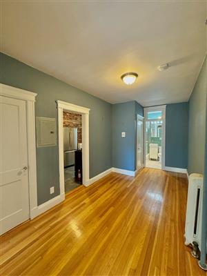 333 Harvard St, Mid-Cambridge