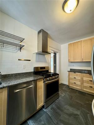 333 Harvard St, Mid-Cambridge