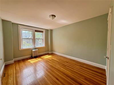 333 Harvard St, Mid-Cambridge