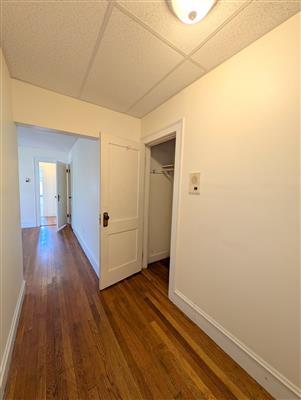 36 College Ave, Tufts